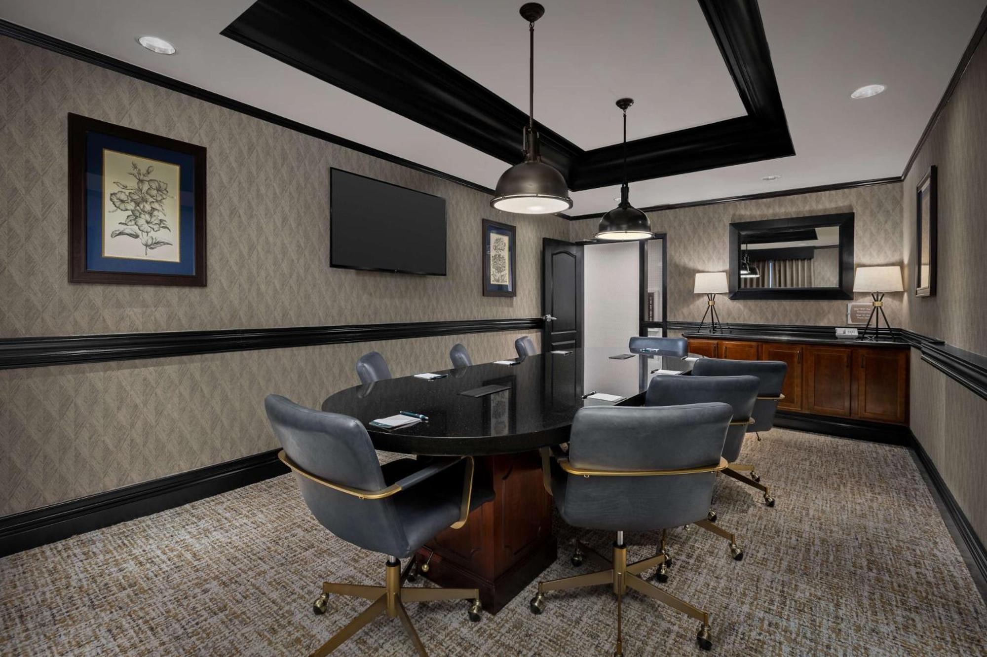 Homewood Suites By Hilton At The Waterfront Вічіта Екстер'єр фото